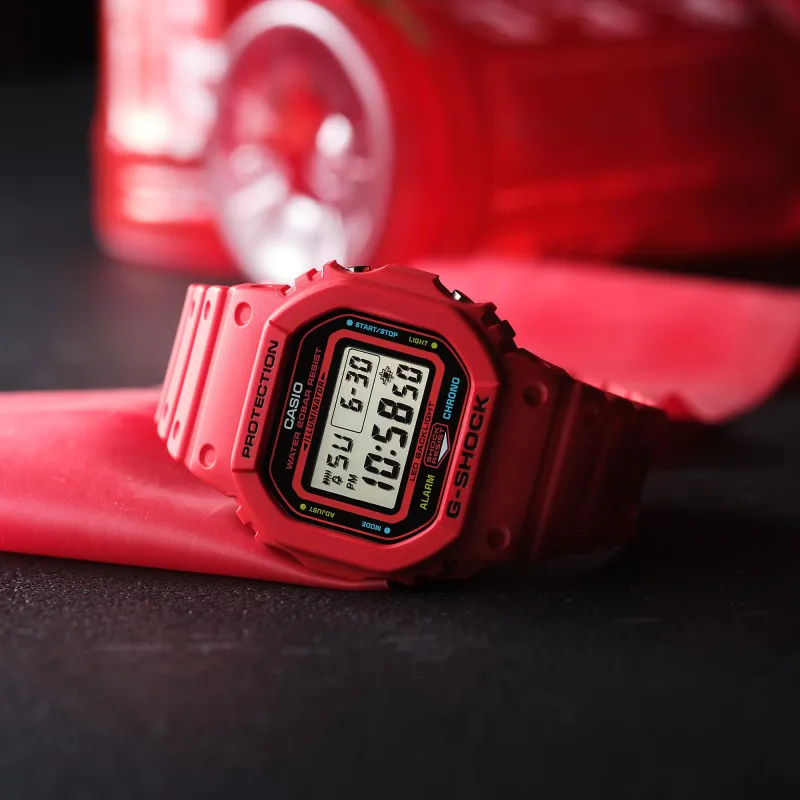 Casio G-shock DW-5600EP-4ER - orola