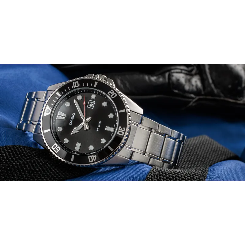 Casio Duro MDV-107D-1A1VEF - orola