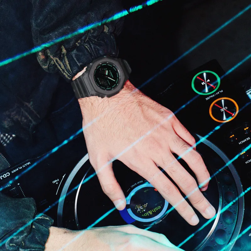 Orologi Casio G-shock Club "CasiOak" GA-2100K-1AER