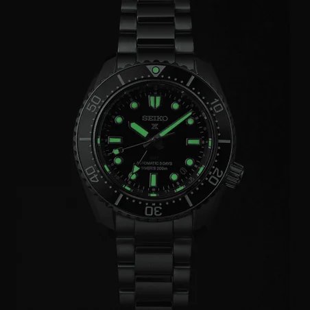 Orologi Seiko "Verde Marino" Marinemaster 200 GMT SPB381J1